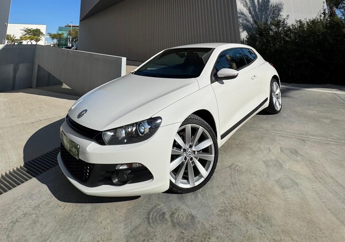 VOLKSWAGEN SCIROCCO 2.0 TDI 140CV