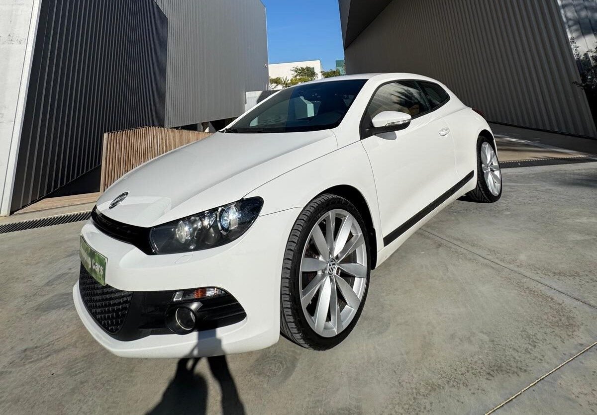 VOLKSWAGEN SCIROCCO 2.0 TDI 140CV