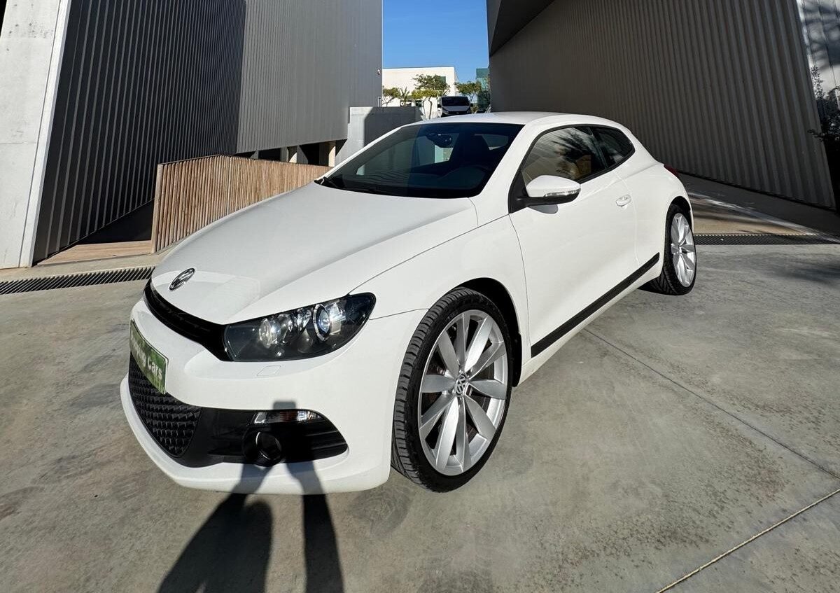 VOLKSWAGEN SCIROCCO 2.0 TDI 140CV