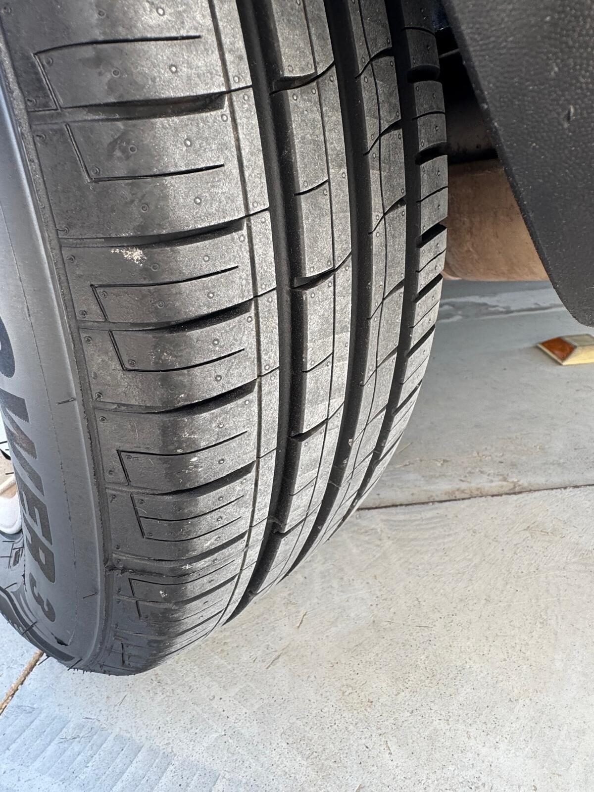 VOLKSWAGEN GOLF 1.9TDI