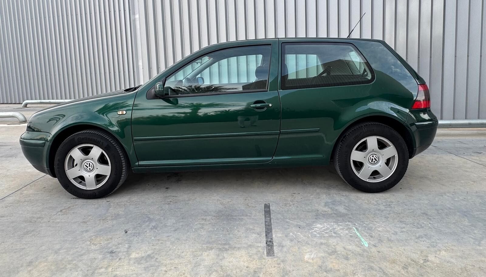 VOLKSWAGEN GOLF 1.9TDI 100CV