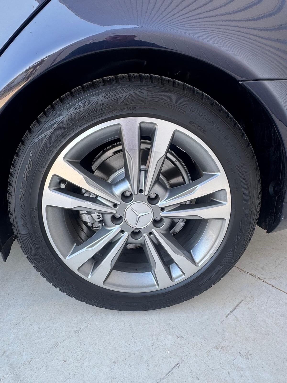 MERCEDES-BENZ Clase E 220 CDI 