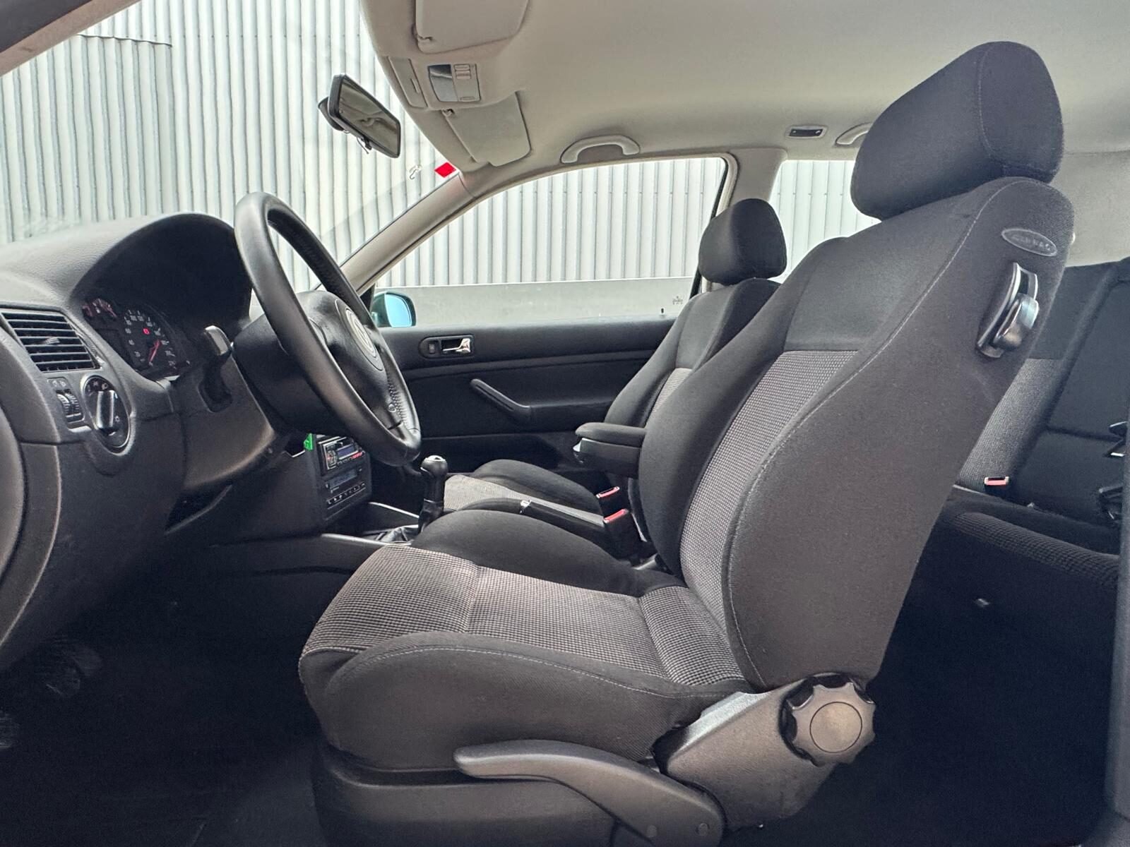 VOLKSWAGEN GOLF 1.9TDI 100CV