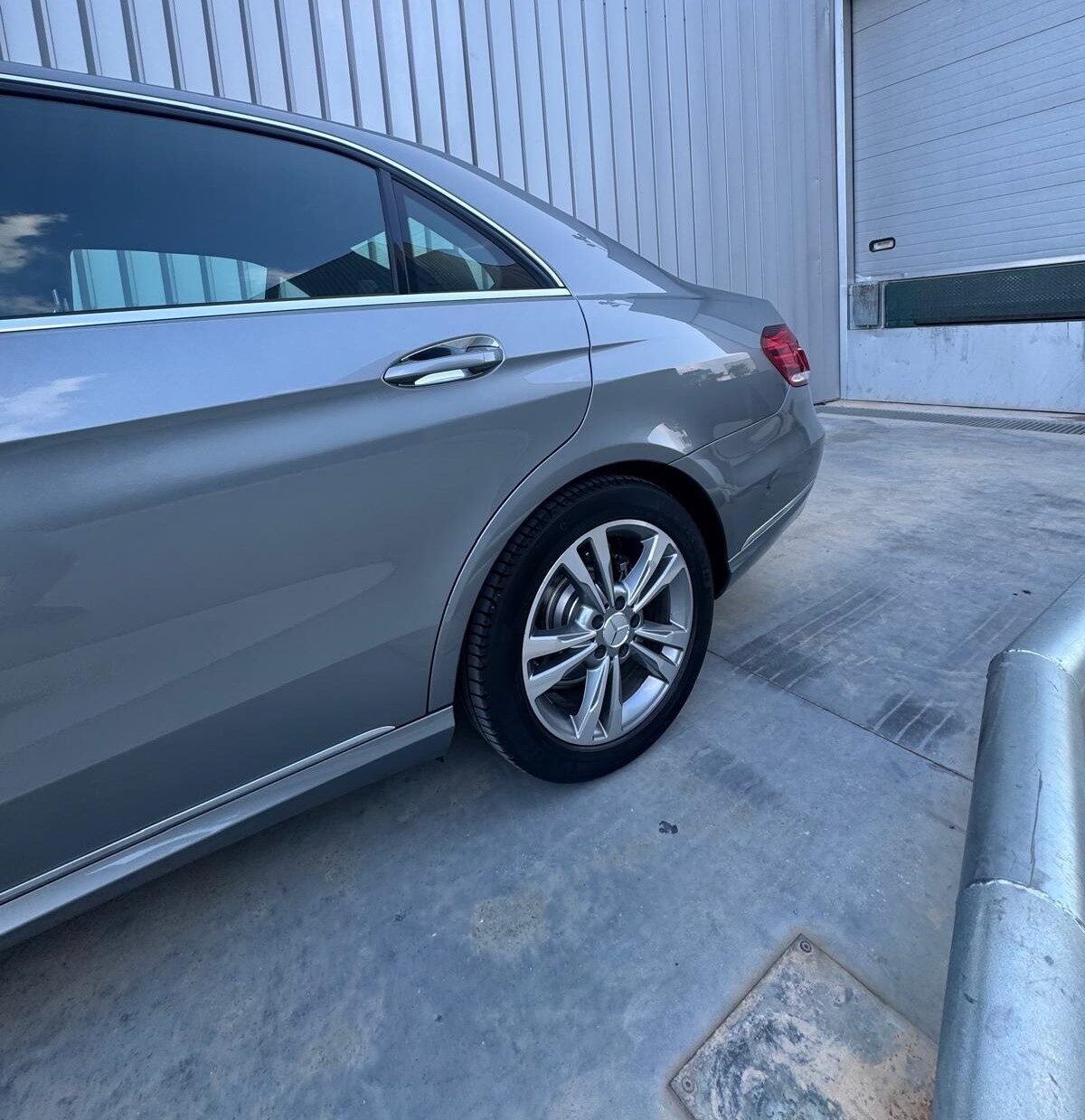 MERCEDES-BENZ Clase E 220 CDI 