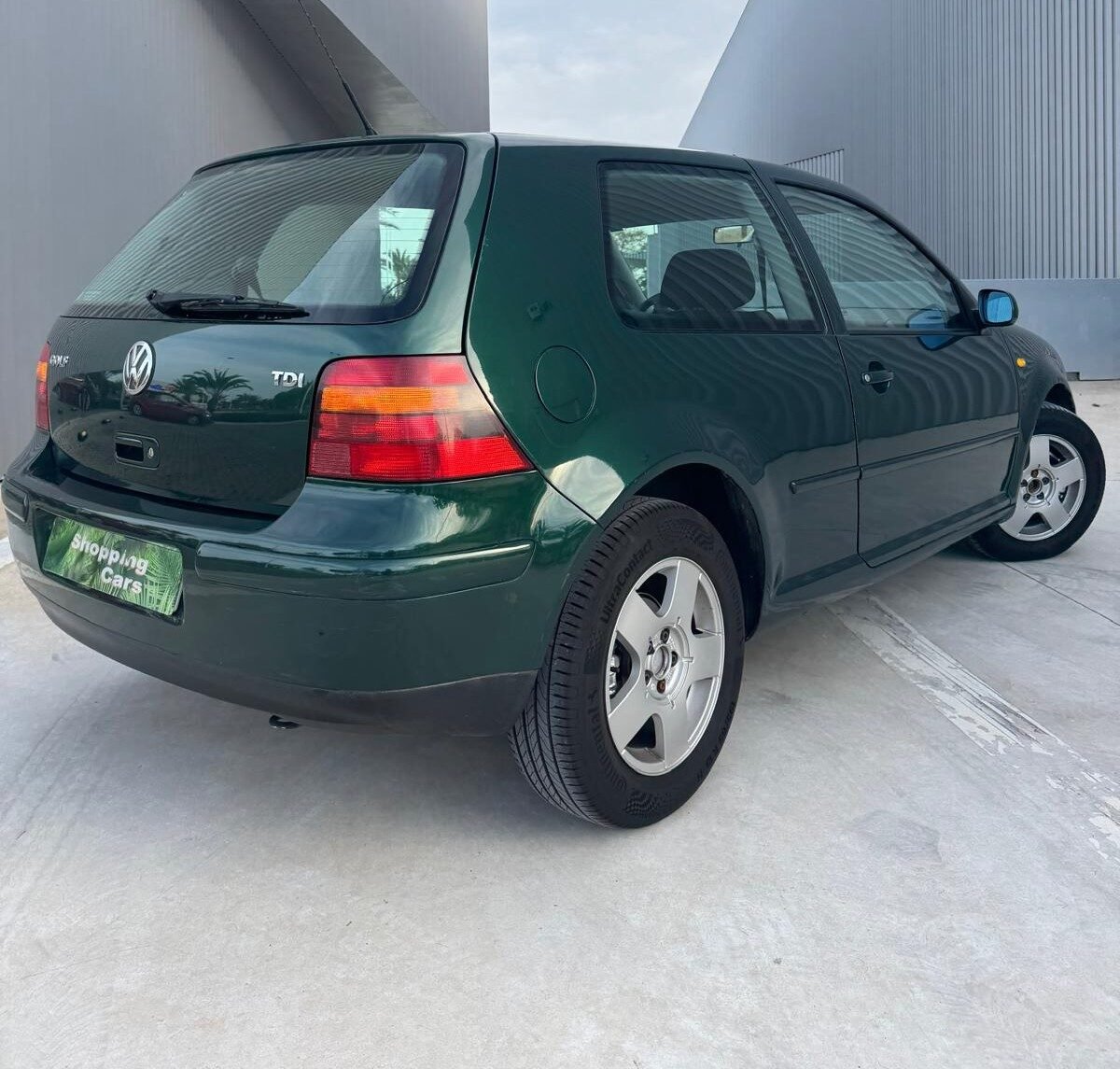 VOLKSWAGEN GOLF 1.9TDI 100CV