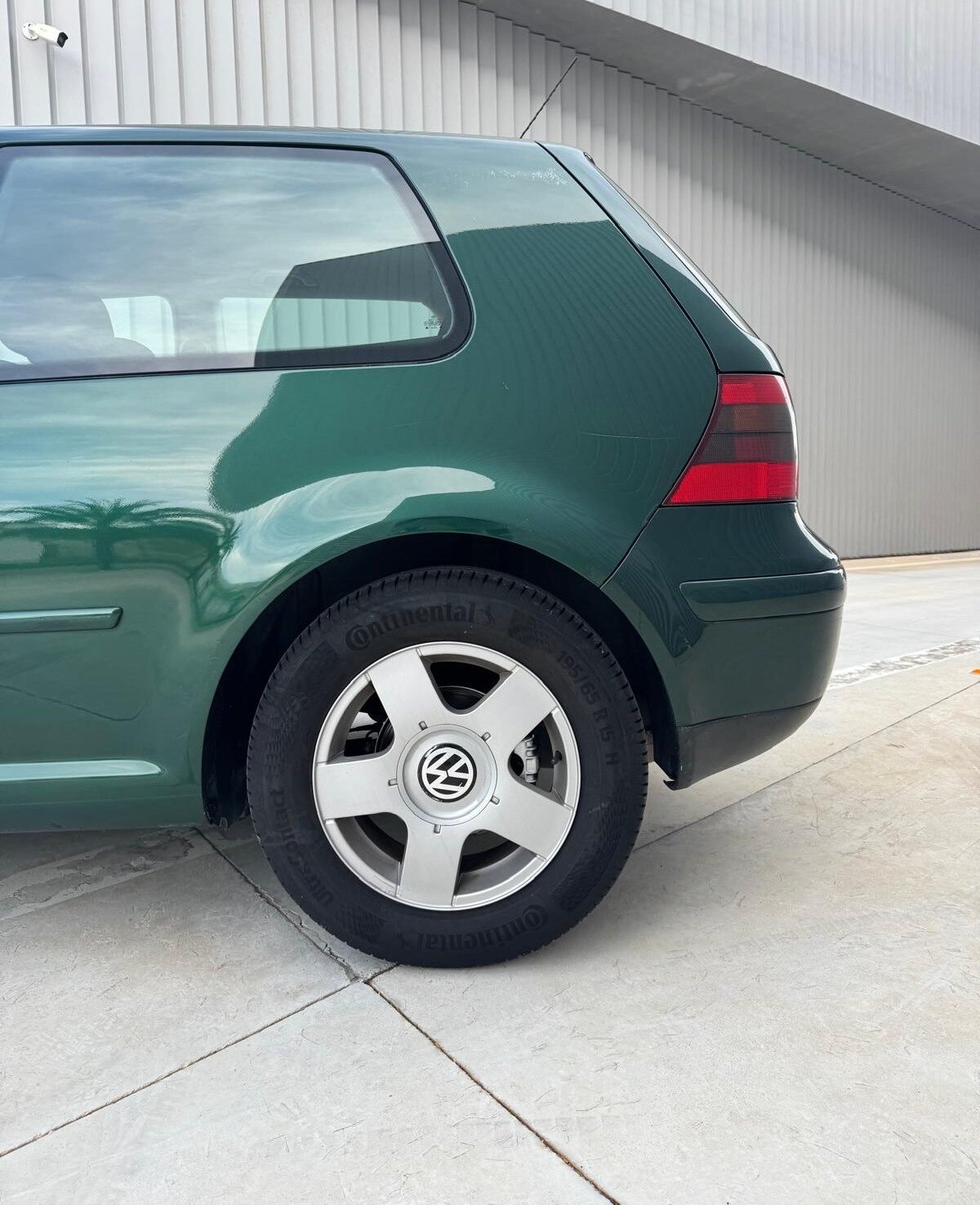 VOLKSWAGEN GOLF 1.9TDI 100CV