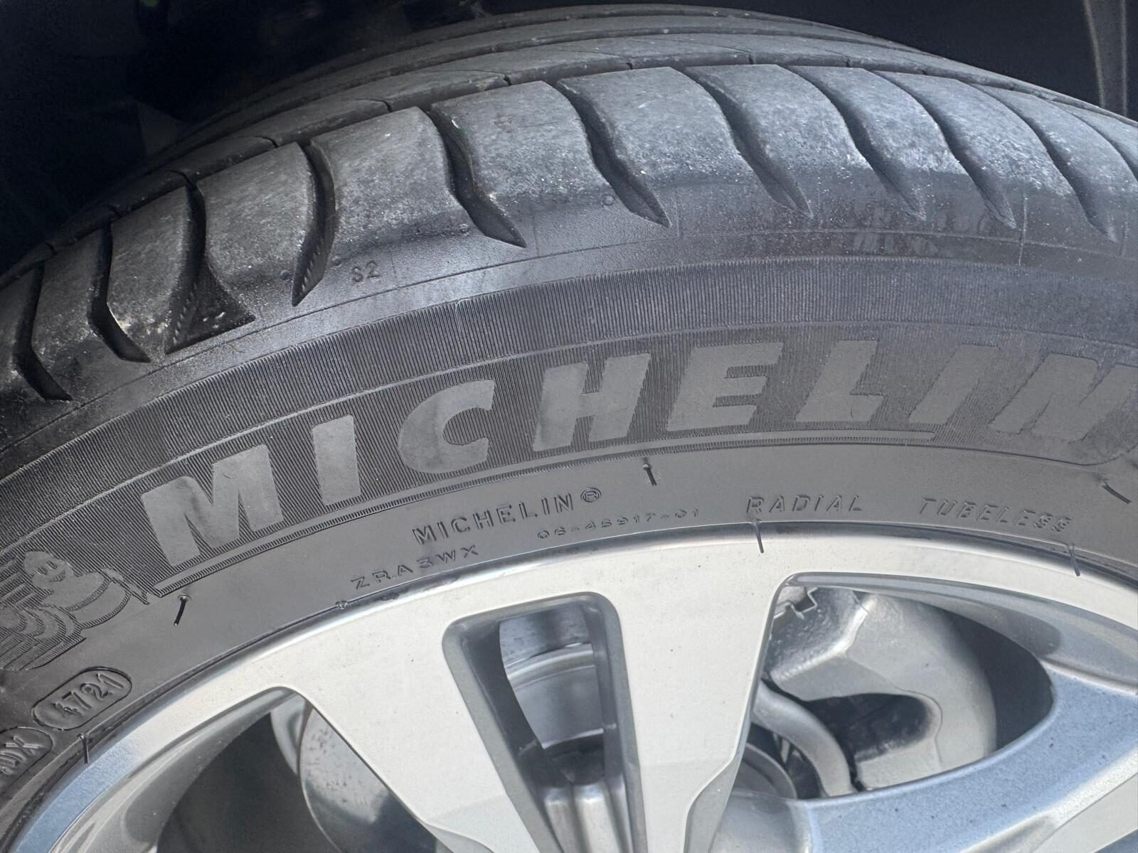 MERCEDES-BENZ Clase E 220 CDI 