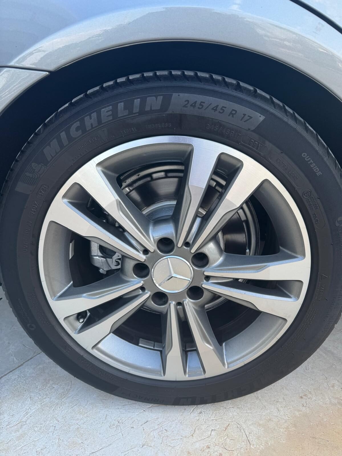 MERCEDES-BENZ Clase E 220 CDI 