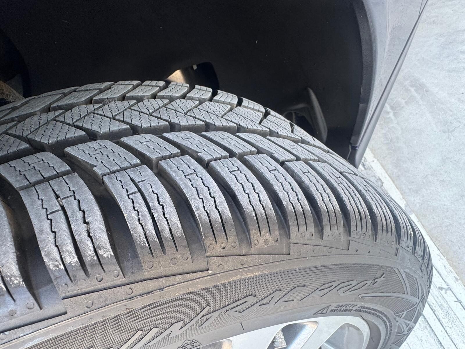 MERCEDES-BENZ Clase E 220 CDI 