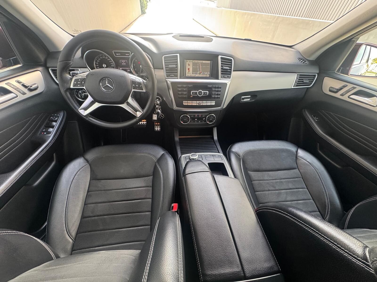 MERCEDES-BENZ ML 350